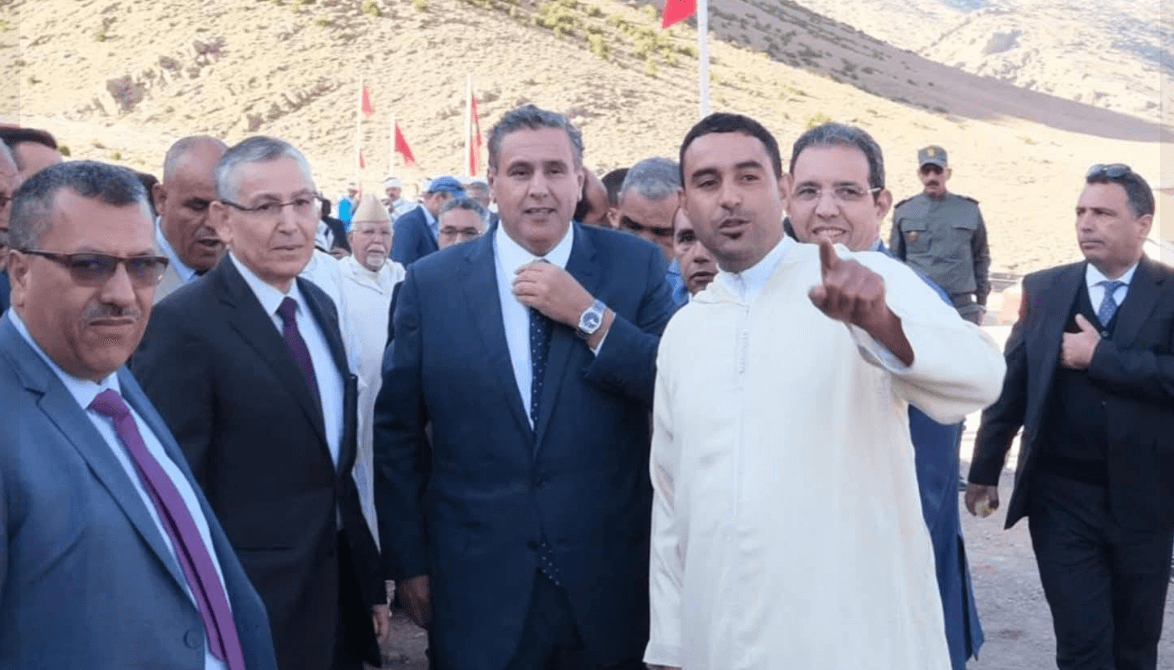  بعد احتاجات آيت بوكماز.. أخنوش وANRT يقرران إجراء مسح لتحديد المناطق النائية التي تعاني من غياب شبكة المواصلات 