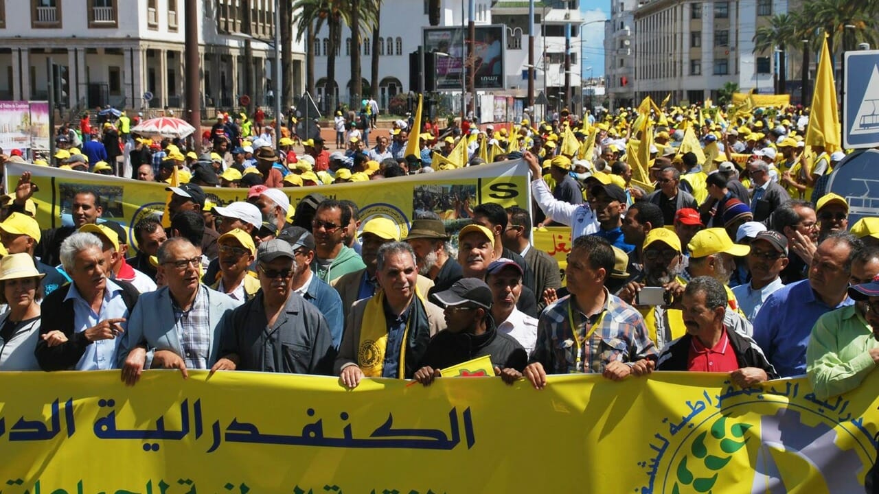  دعت الدولة لتسديد ديونها لفائدة الصناديق.. الـ CDT تتوعد أخنوش بـ"المواجهة" في حال اعتماد "إجراءات أحادية" لإصلاح أنظمة التقاعد 