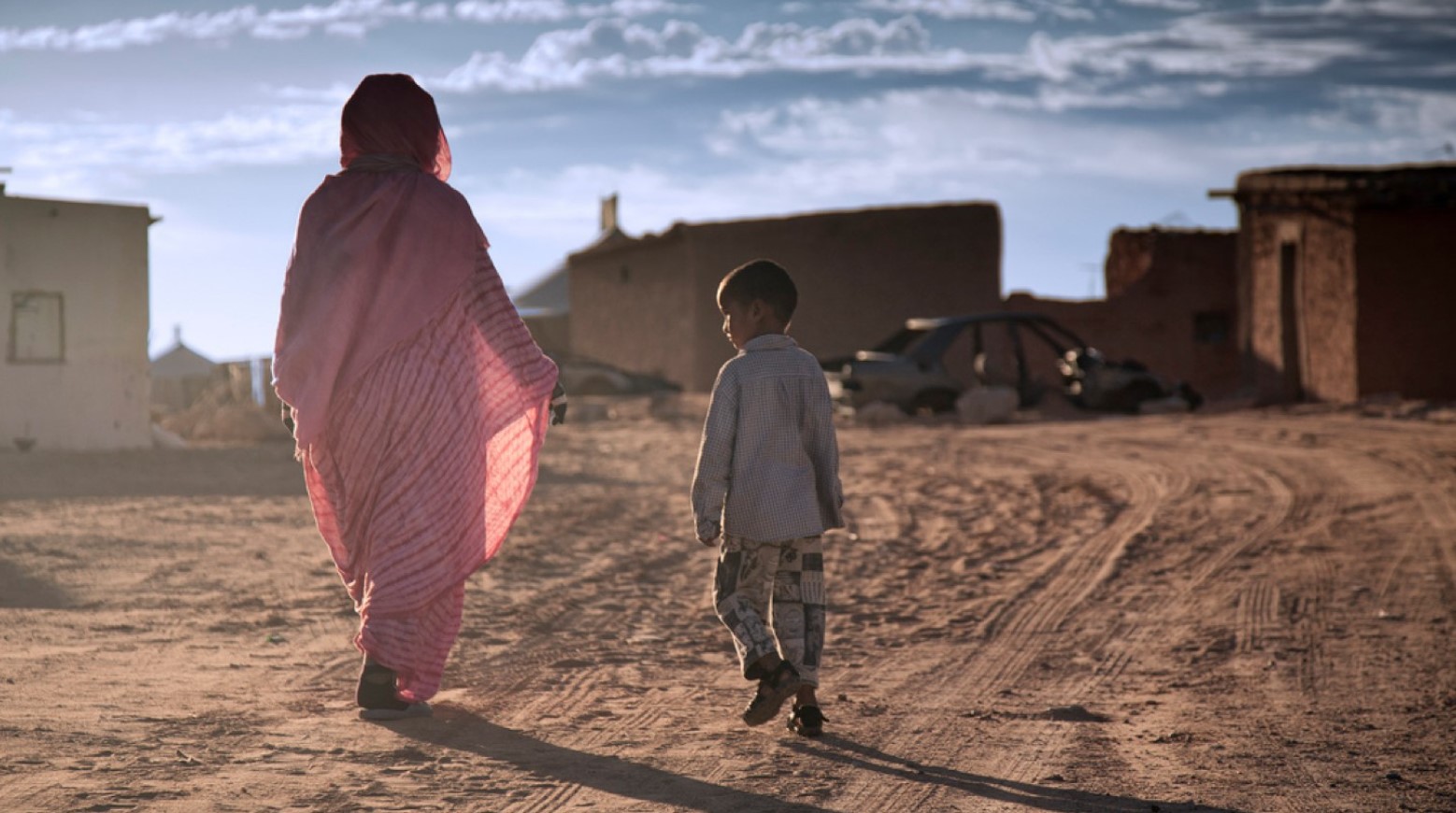  سالم عبد الفتاح لـ "الصحيفة ": "البوليساريو" تستغل أطفال تندوف سياسيا عبر برنامج "عُطل السلام".. والجزائر تتحمل المسؤولية في ذلك 