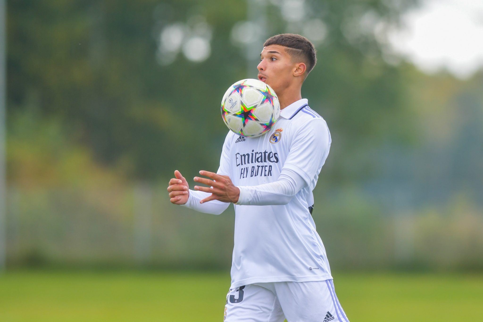  رسميا.. يوسف لخديم ينتقل من ريال مدريد إلى ديبورتيفو ألافيس 