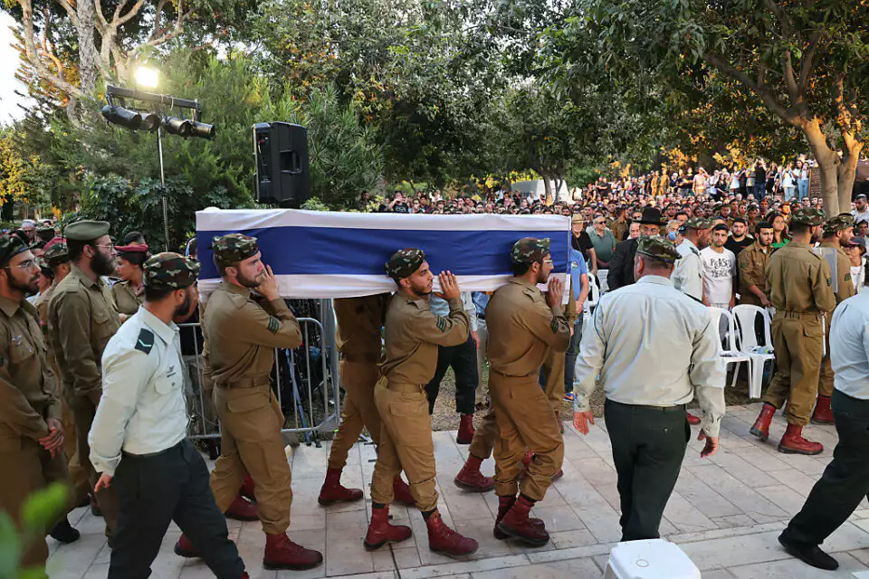  مقتل 5 جنود إسرائيليين في غزة.. والجيش: إنه من أعنف وأقسى الهجمات التي تعرضنا لها 