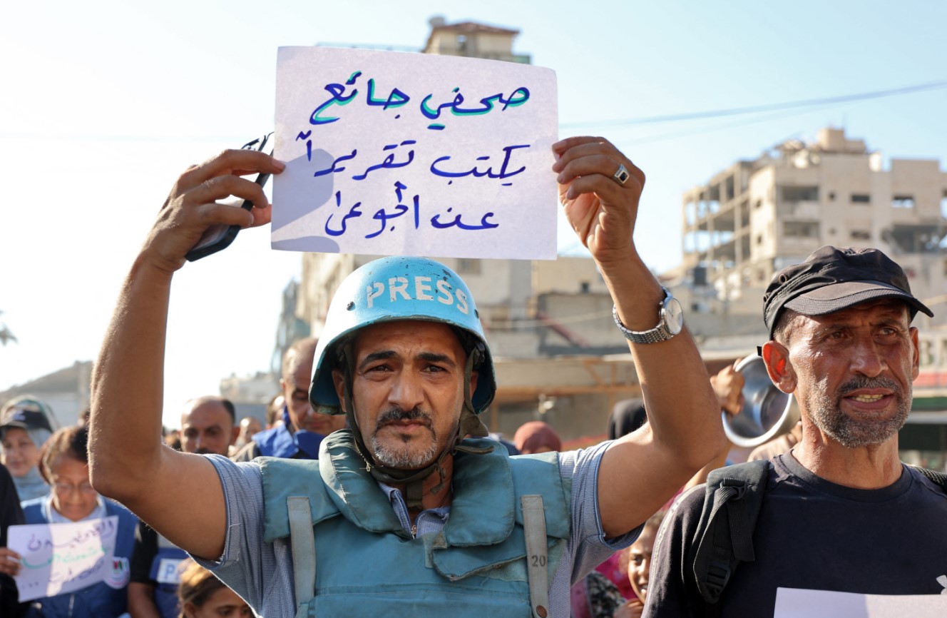 4 مؤسسات إعلامية دولية تطالب إسرائيل بالسماح للصحافيين بالدخول إلى قطاع غزة والخروج منه