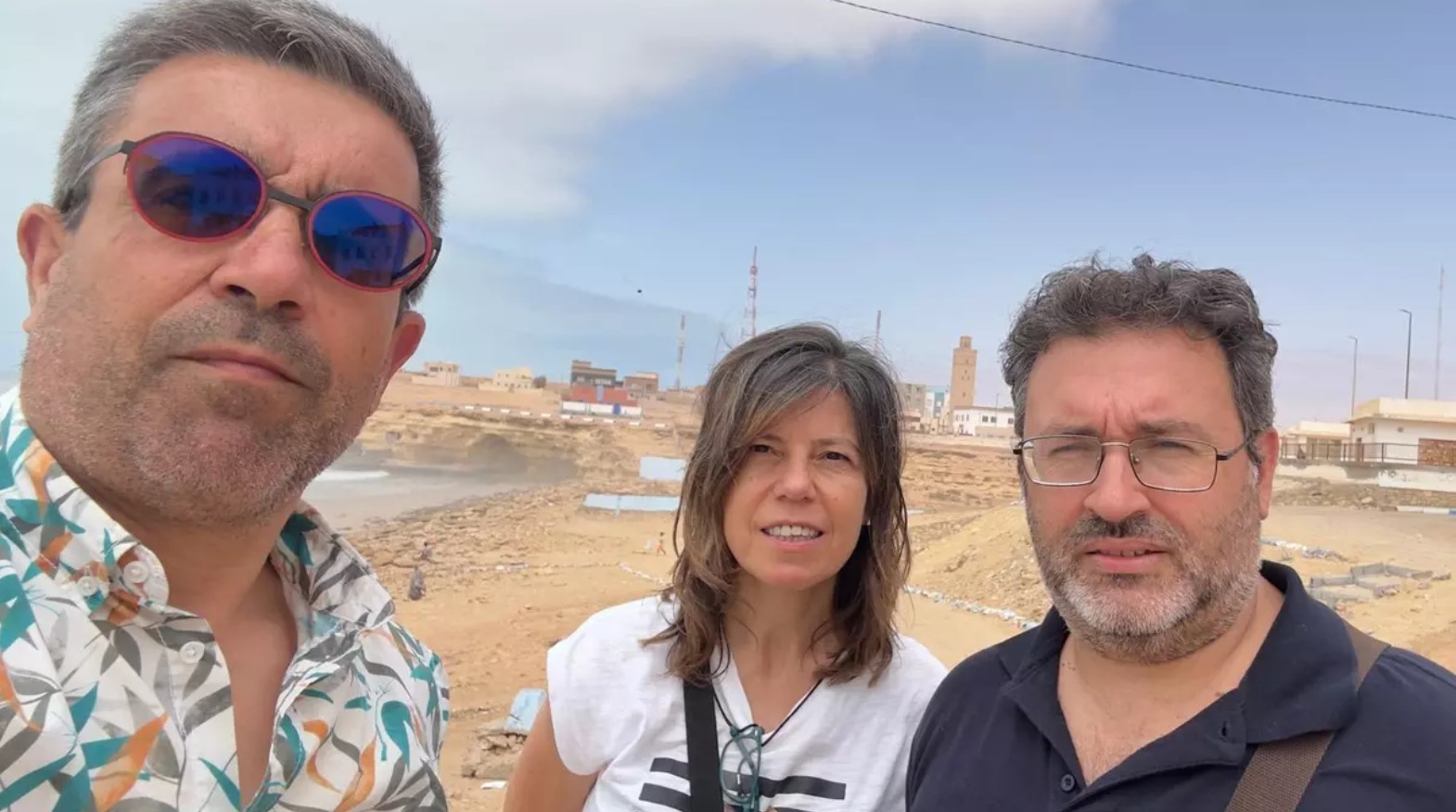 بسبب ترويجهم لأطروحة البوليساريو.. المغرب يطرد صحافيَّيْن وناشطا يحملون الجنسية الإسبانية من مدينة العيون