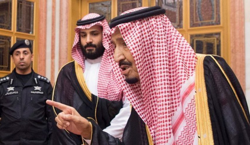 ملك السعودية يأمر بإعفاء 3 مسؤولين كبار من مناصبهم