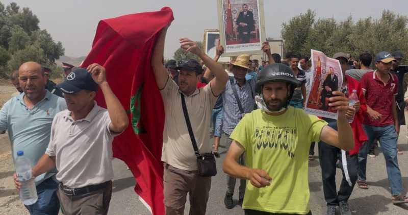  مسيرة مزارعي تاونات ضد تأخر مستحقات القنب الهندي 