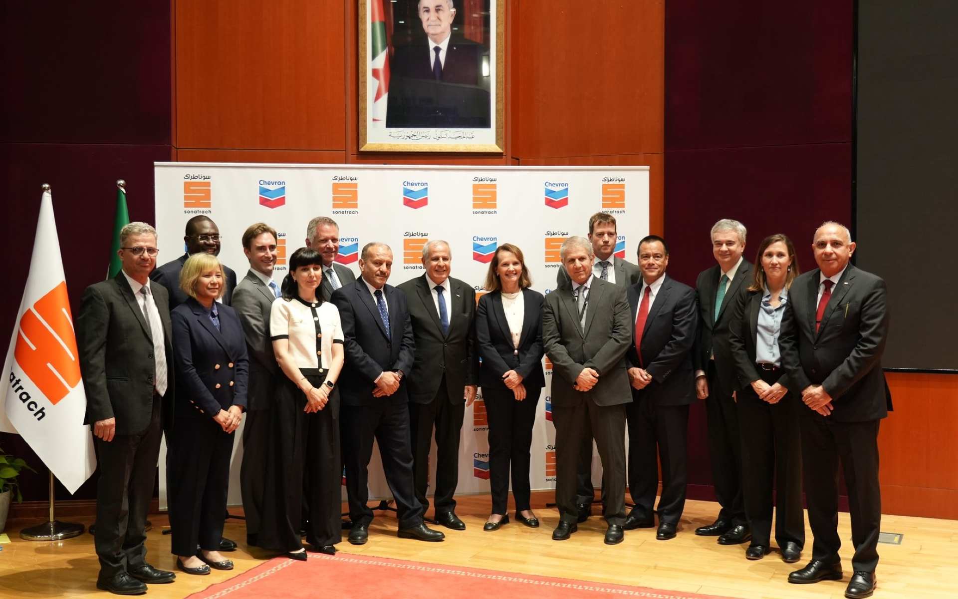  تماشيا مع رغبتها في التقارب مع واشنطن.. الجزائر تقترب من منح شركتين أمريكيتين صفقة لاستغلال احتياطات الغاز في البلاد 