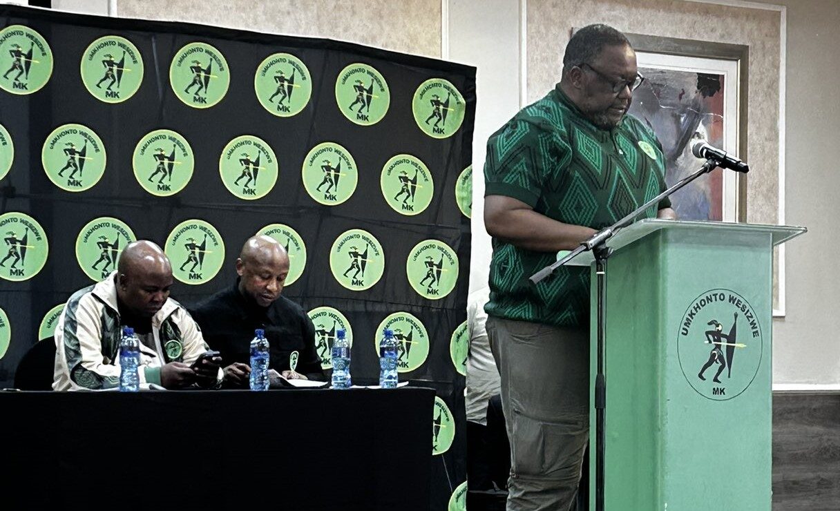 حزب زوما يؤكد تشبثه بموقفه الداعم للحكم الذاتي المغربي للصحراء ويدعو وزارة خارجية جنوب إفريقيا للكف عن ممارسة "البروباغندا" لصالح الحزب الحاكم