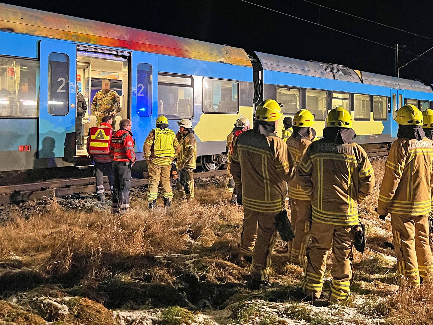 اعتقال شاب جزائري قفز على قطار سريع في النمسا وتسبب في توقف اضطراري للرحلة