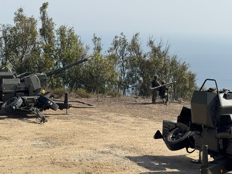  إسبانيا تعزز وجودها العسكري في سبتة بمدافع وبطاريات صواريخ.. هل تخاطر مدريد بتأجيج الخلاف مع الرباط؟ 