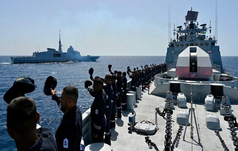  بمشاركة فرقاطة "INS Tamal" الشبحية.. المغرب والهند يجريان تمارين بحرية لتعزيز التعاون الدفاعي 