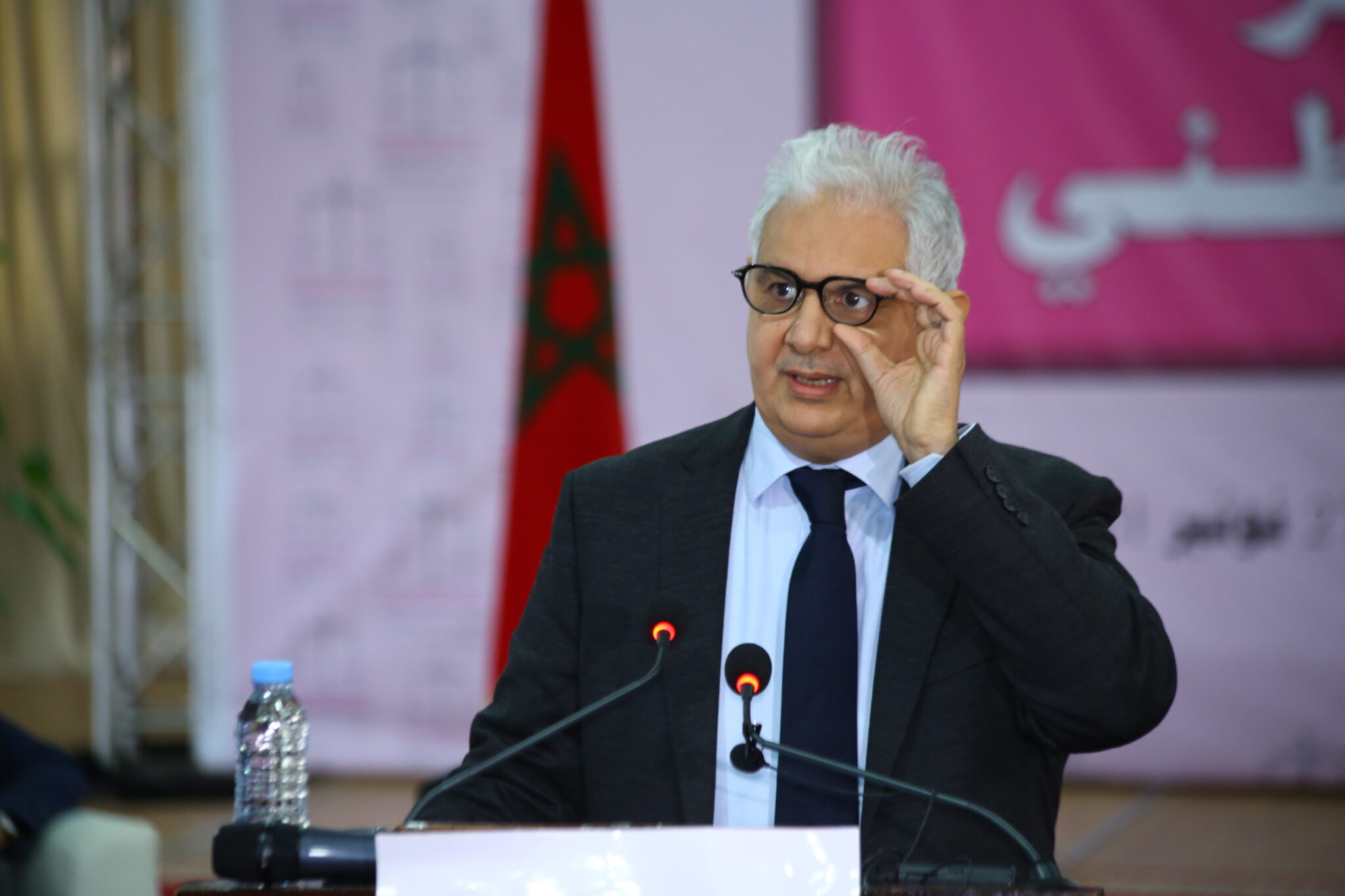 حزب الاستقلال: المغرب يواجه "مغالطات تنفث السموم" حول وضعه المؤسساتي