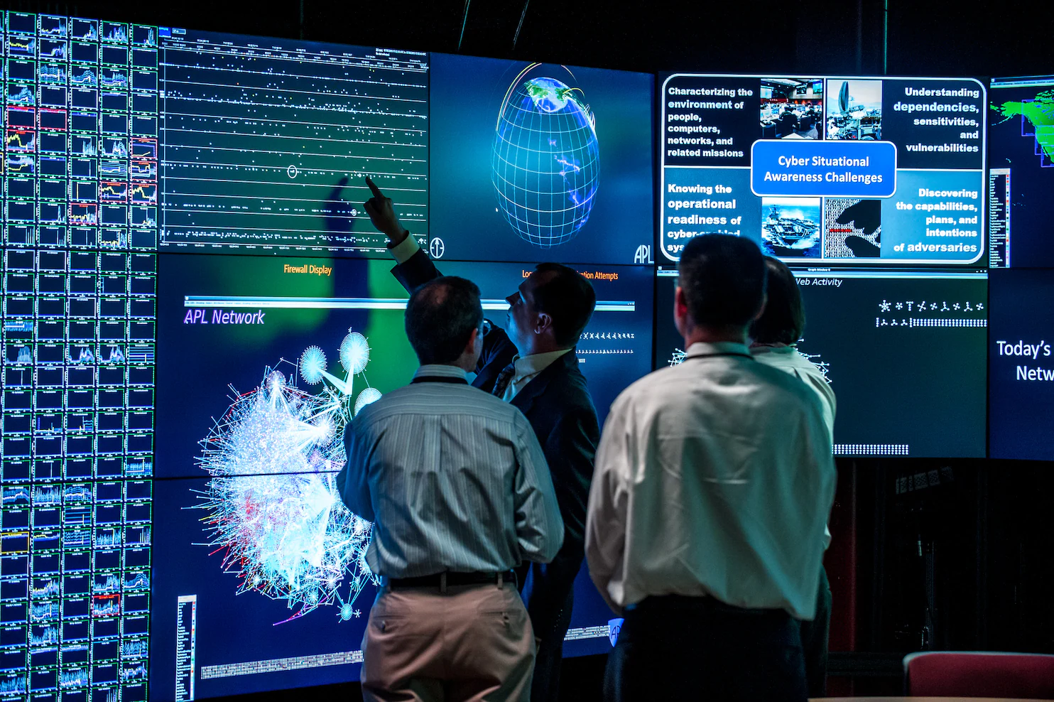 الأمن السيبراني المغربي.. اختراقات تقف وراءها "دولة".. أم تسريبات استغلت ضعف الحماية في المنصات الرسمية؟