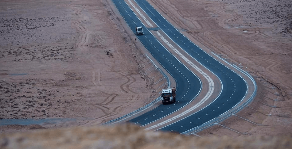 مجلة أمريكية: المغرب قاد تحولا استراتيجيا في ملف الصحراء حينماجعل من الاقتصاد عقيدة ديبلوماسية فعّالة لترسيخ سيادته على الأقاليم الجنوبية
