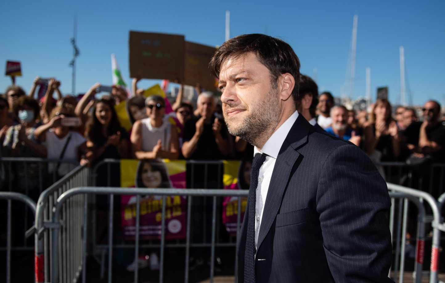  تهديدات بالقتل تطال عمدة مارسيليا بونو بويان بعد مشاركته في مهرجان الكسكس 