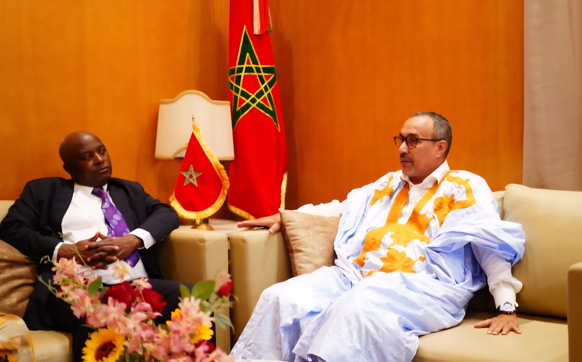 وفد من البرلمان الكيني يحل بالداخلة ويزور ميناءها الأطلسي