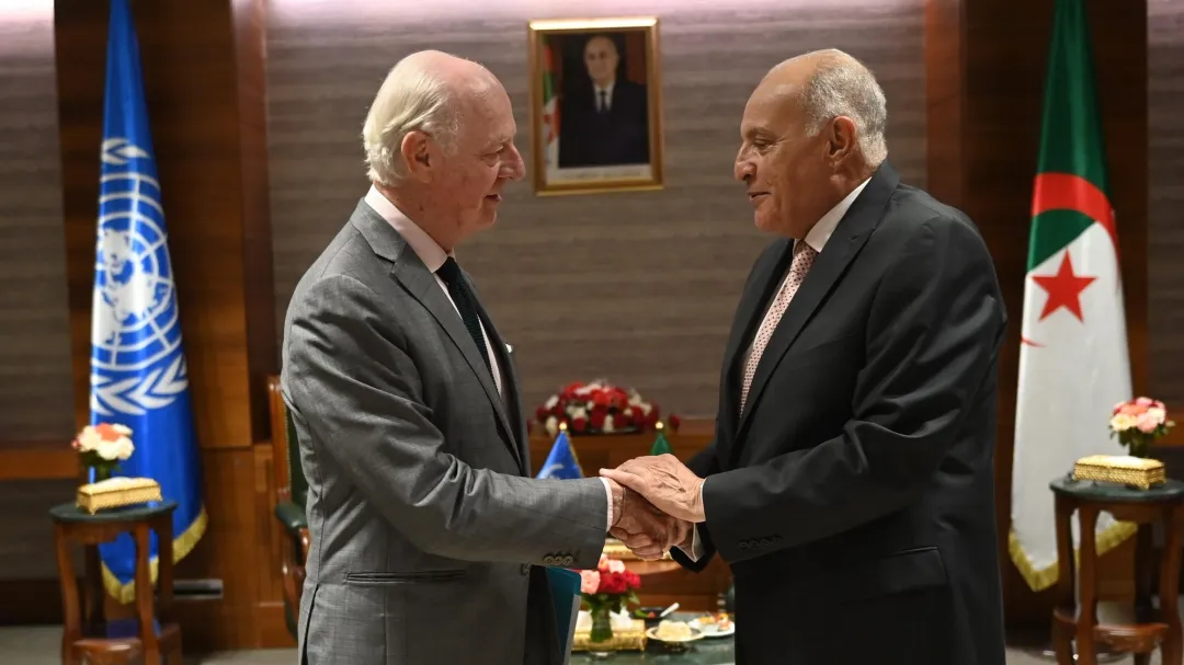 جولة دي ميستورا بالجزائر تسبق تقريره المرتقب أمام مجلس الأمن حول الصحراء