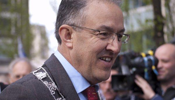 المغربي الأصل أحمد أبو طالب يتصدر استطلاع للرأي في هولندا كأكثر الشخصيات ملاءمة لتولي رئاسة الوزراء