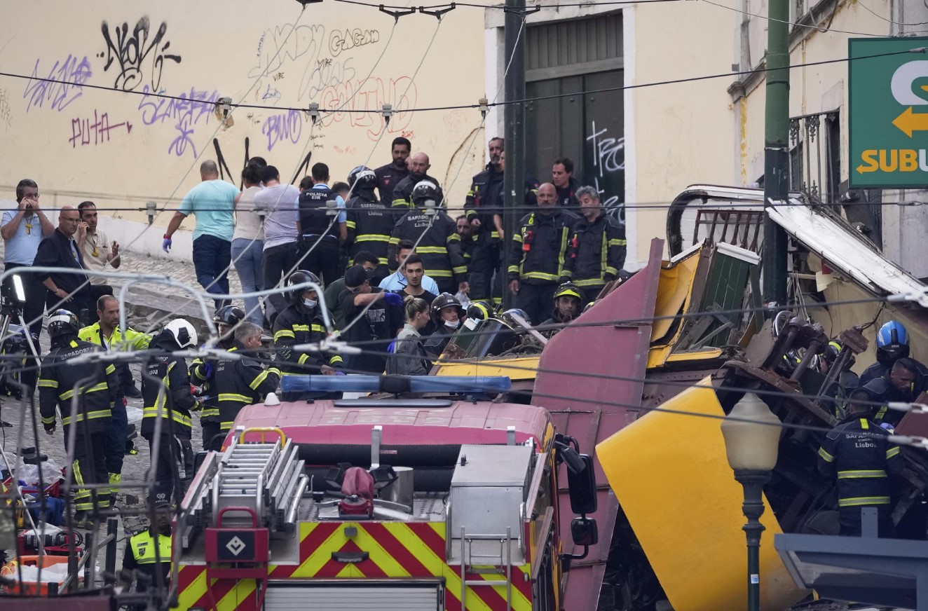  سفارة المملكة في البرتغال: سائحة مغربية ضمن المصابين في كارثة قطار لشبونة 