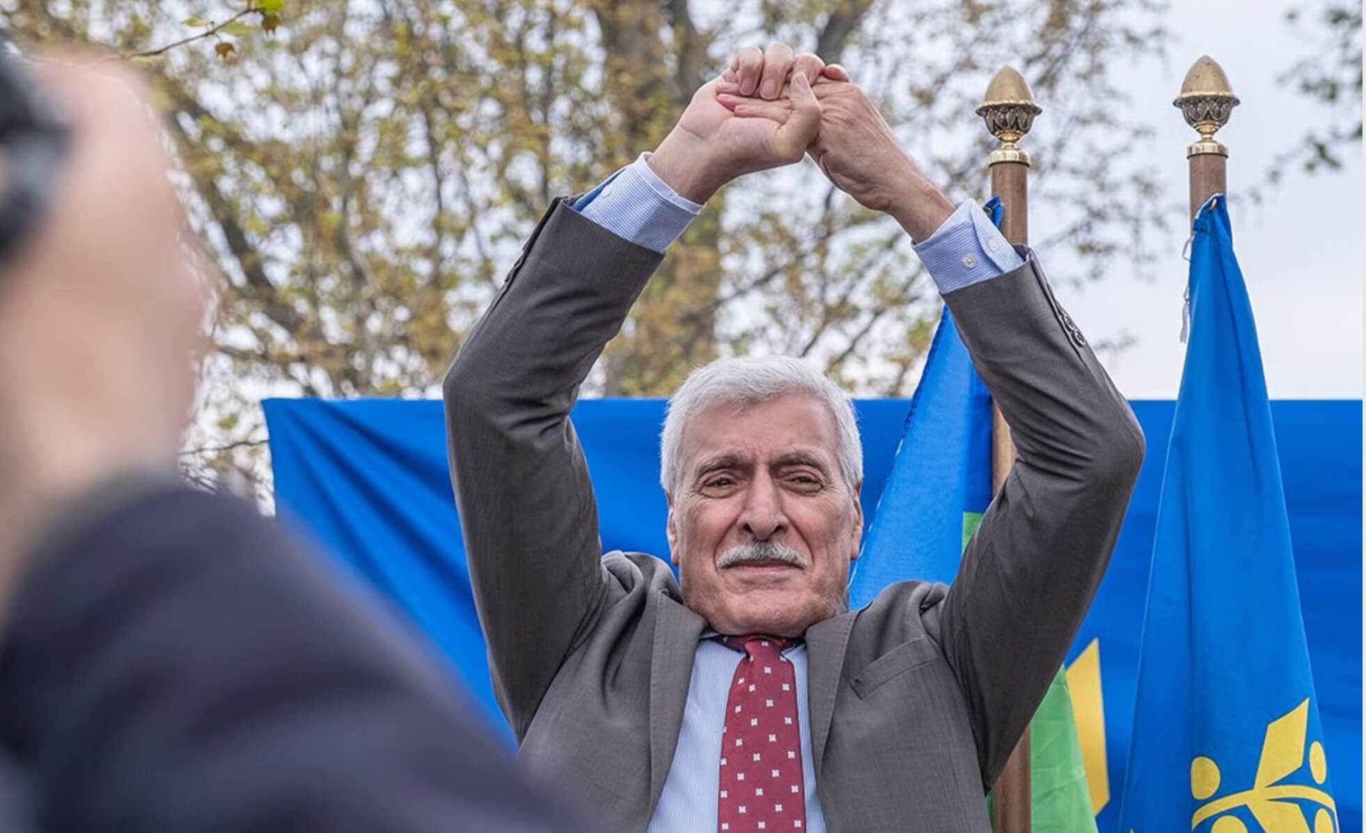 فرحات مهني يراسل الرئيس الجزائري يطالبه بإجراء استفتاء تقرير مصير القبائل.. ويؤكد لـ"الصحيفة": إذا استمر الإنكار سنعلن استقلال المنطقة بشكل أحادي يوم 14 دجنبر