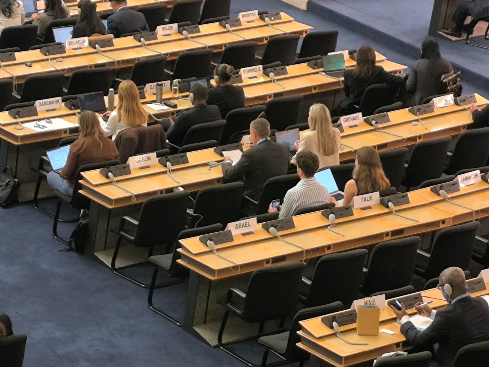 إسرائيل تغيب عن مجلس حقوق الإنسان وعدة دول تدين قصفها لقطر