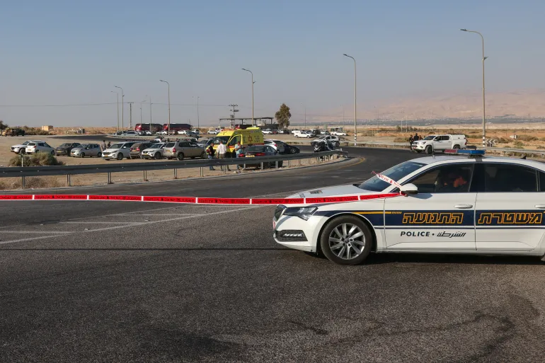  الأدرن تكشف هوية السائق الذي قتل إسرائيليين عند جسر الملك حسين 