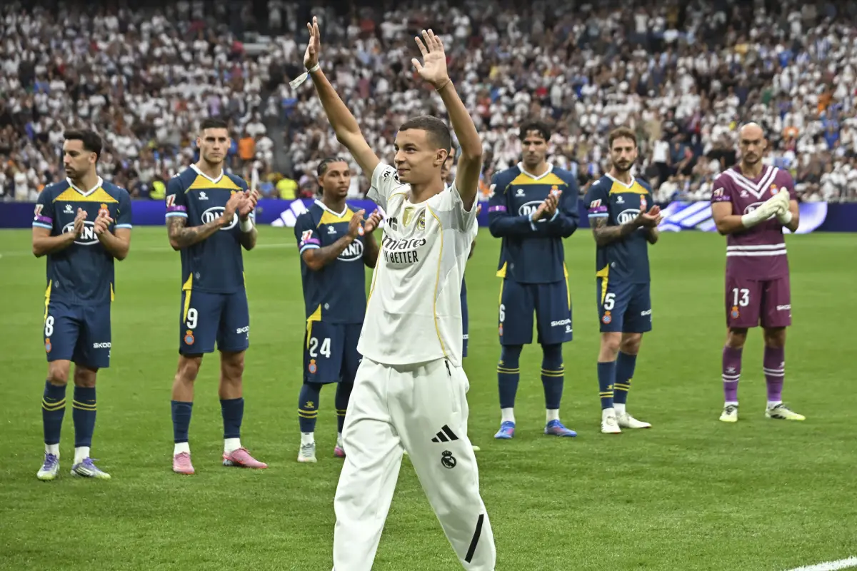 فقد عائلته في زلزال الحوز.. ريال مدريد يُدعم الشاب المغربي عبد الرحيم أوحيدا