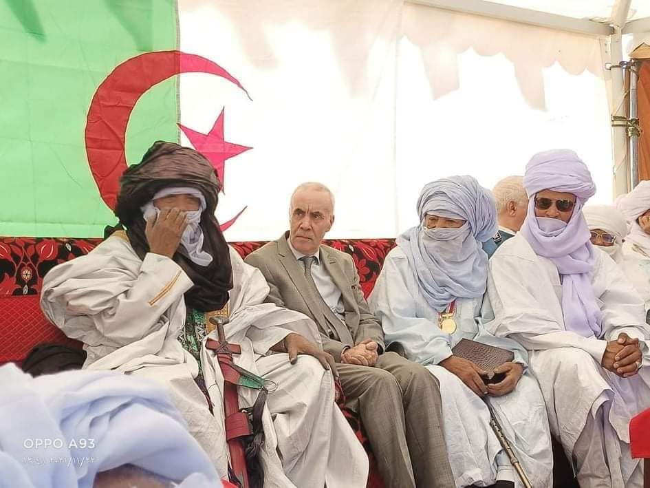 الطوارق بين الولاء والتمرد.. صراع الزعامة في أزجر يوقظ الهواجس الأمنية في واحدة من أكثر مناطق الجزائر حساسية