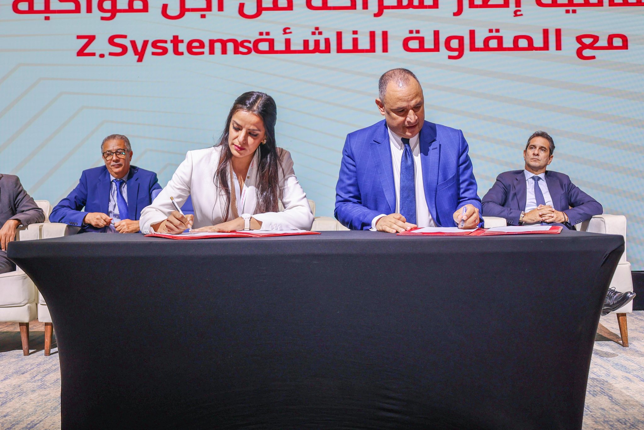 بعد تجارب ناجحة في الصين والهند والبرازيل.. المغرب يوقع اتفاقية لإدماج المحلات التجارية الصغيرة في العالم الرقمي