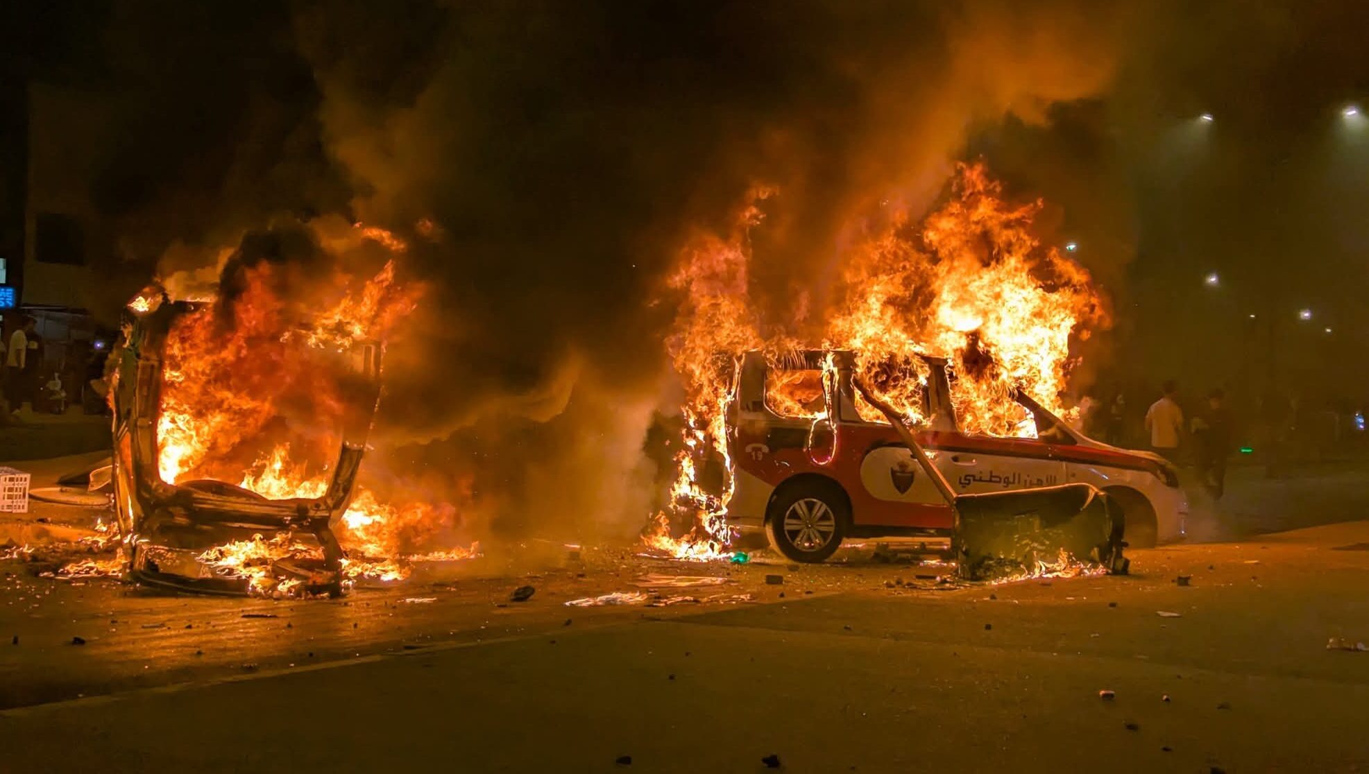  وزارة الداخلية: الاحتجاجات في بعض المناطق لم تعد سلمية بل أصبحت أعمالا إجرامية تقودها قلة من المحرضين 