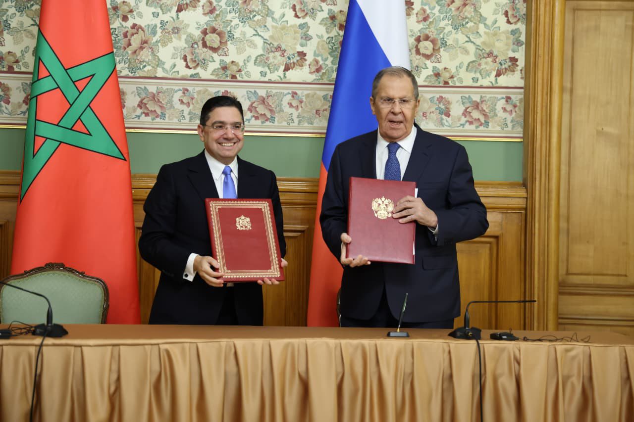 صحيفة "برافدا" الروسية التابعة للنظام: بوريطة ولافروف يشكلان محورا جديدا والمغرب وروسيا يعيدان رسم خريطة إفريقيا
