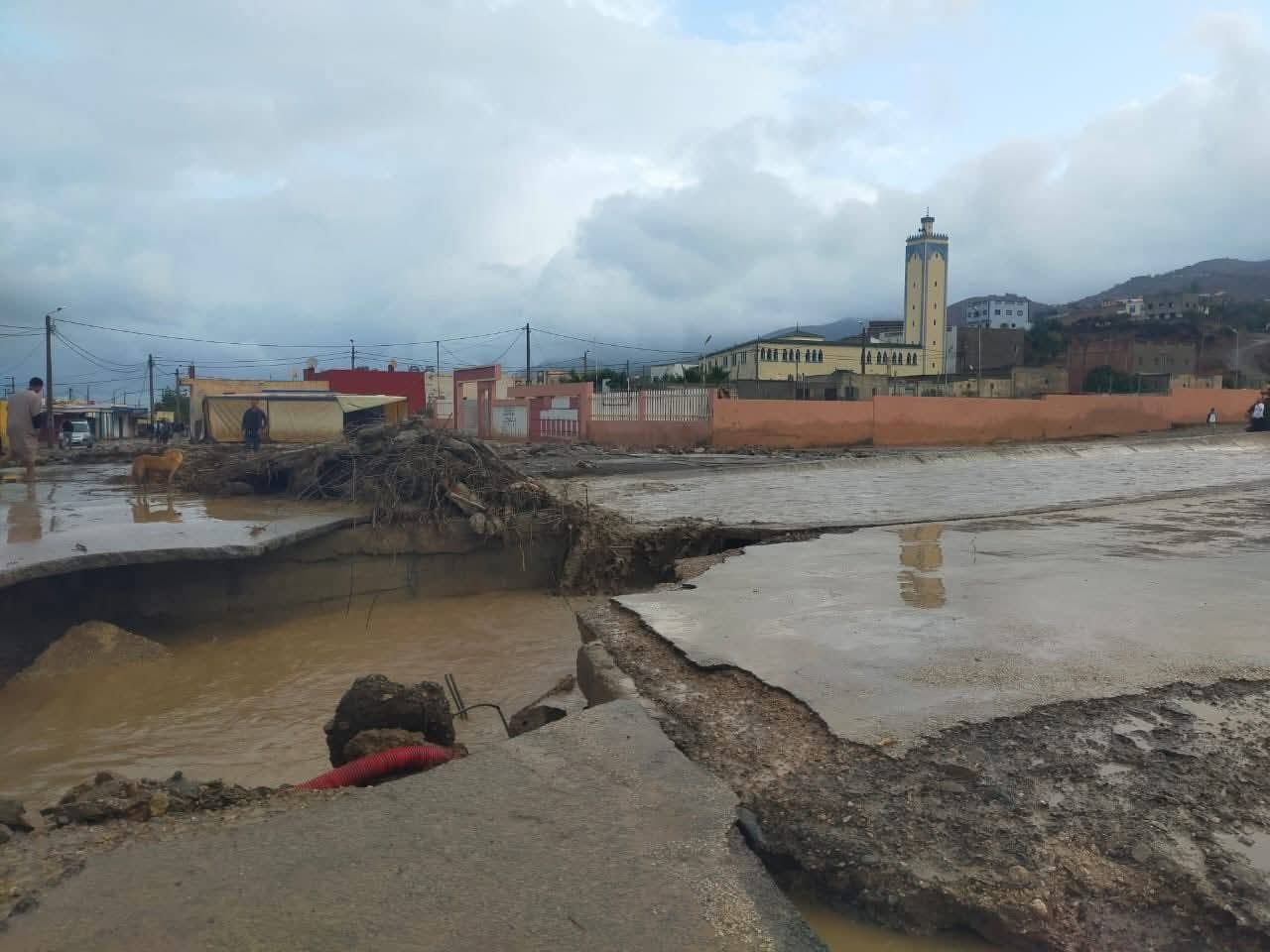 الأمطار الأولى تُغرق العروي وتتسبب في خسائر مادية جسيمة