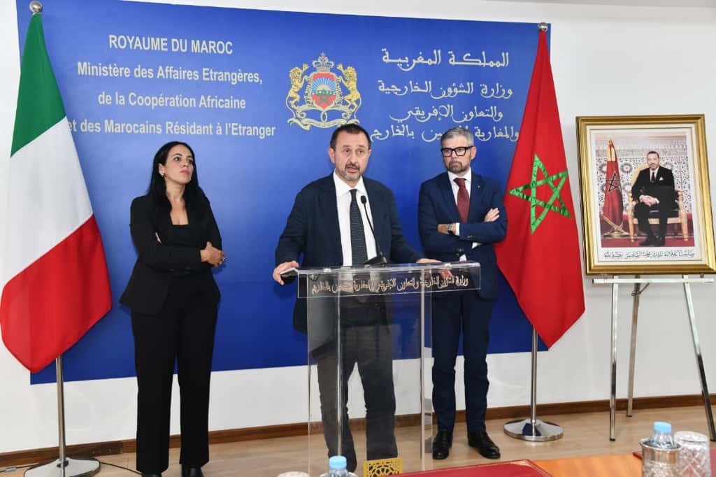 حل بالرباط لدعم مغربية الصحراء.. بوريطة يستقبل وفدا من البرلمان الإيطالي