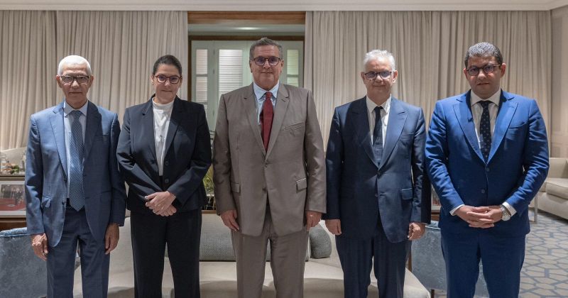  الخطاب الرسمي للأغلبية يتصدّع.. وزراء وبرلمانيون من الأصالة والمعاصرة والاستقلال يعبّرون عن "معارضة من الداخل" في مواجهة غضب الشارع 