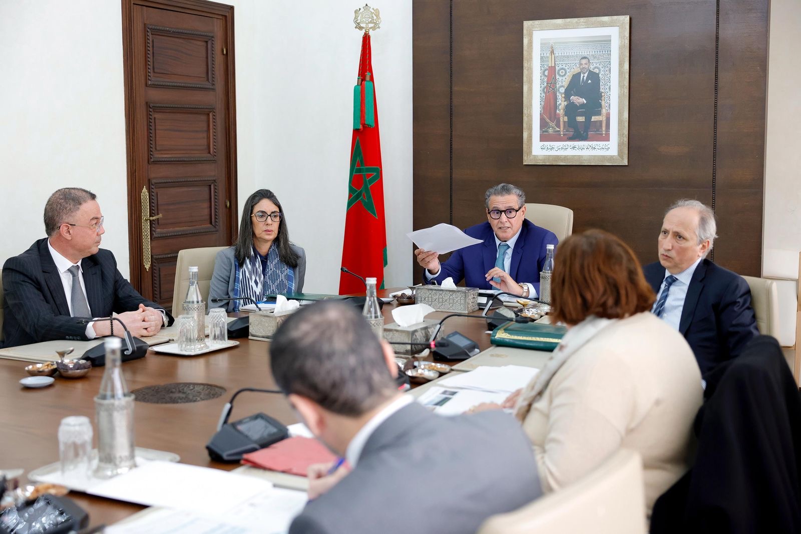  الحكومة تخطط لرفع استثماراتها في المؤسسات العمومية  لتقارب 180 مليار درهم في 2026 