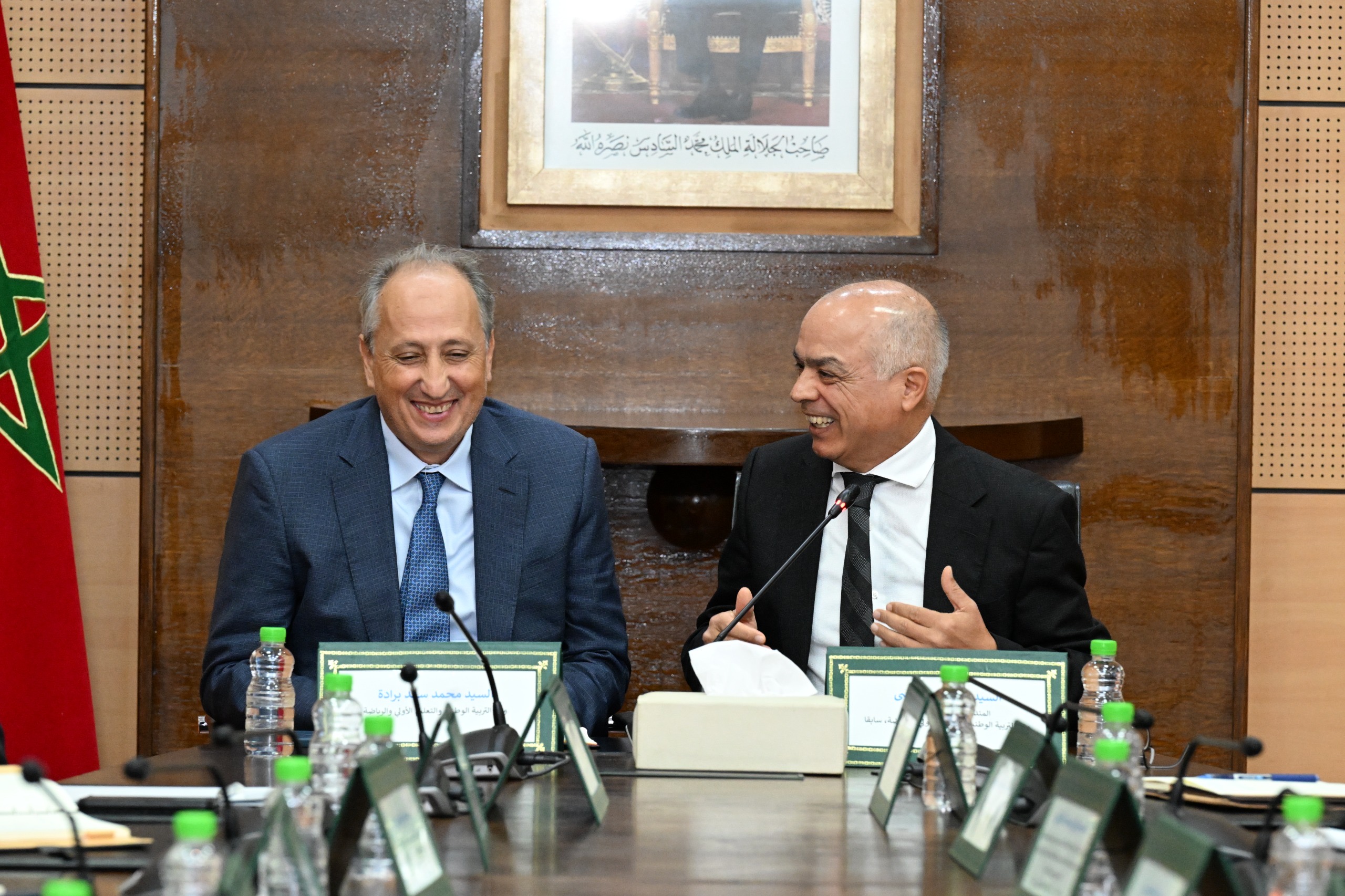 القرار النهائي في غضون شهر.. هل يتراجع برادة عن قرار تسقيف سن مرشحي مباريات التعليم لتخفيف الضغط على الحكومة أمام الاحتجاجات المُطالبة بالتشغيل؟