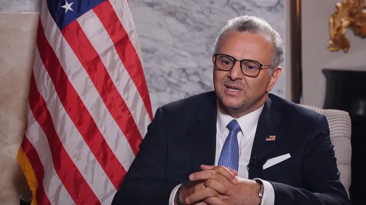  مستشار ترامب: اعترافنا بمغربية الصحراء "لا رجعة فيه".. الملك محمد السادس يؤمن بحل سريع ونهائي للملف والجزائر منفتحة على هذا النقاش 