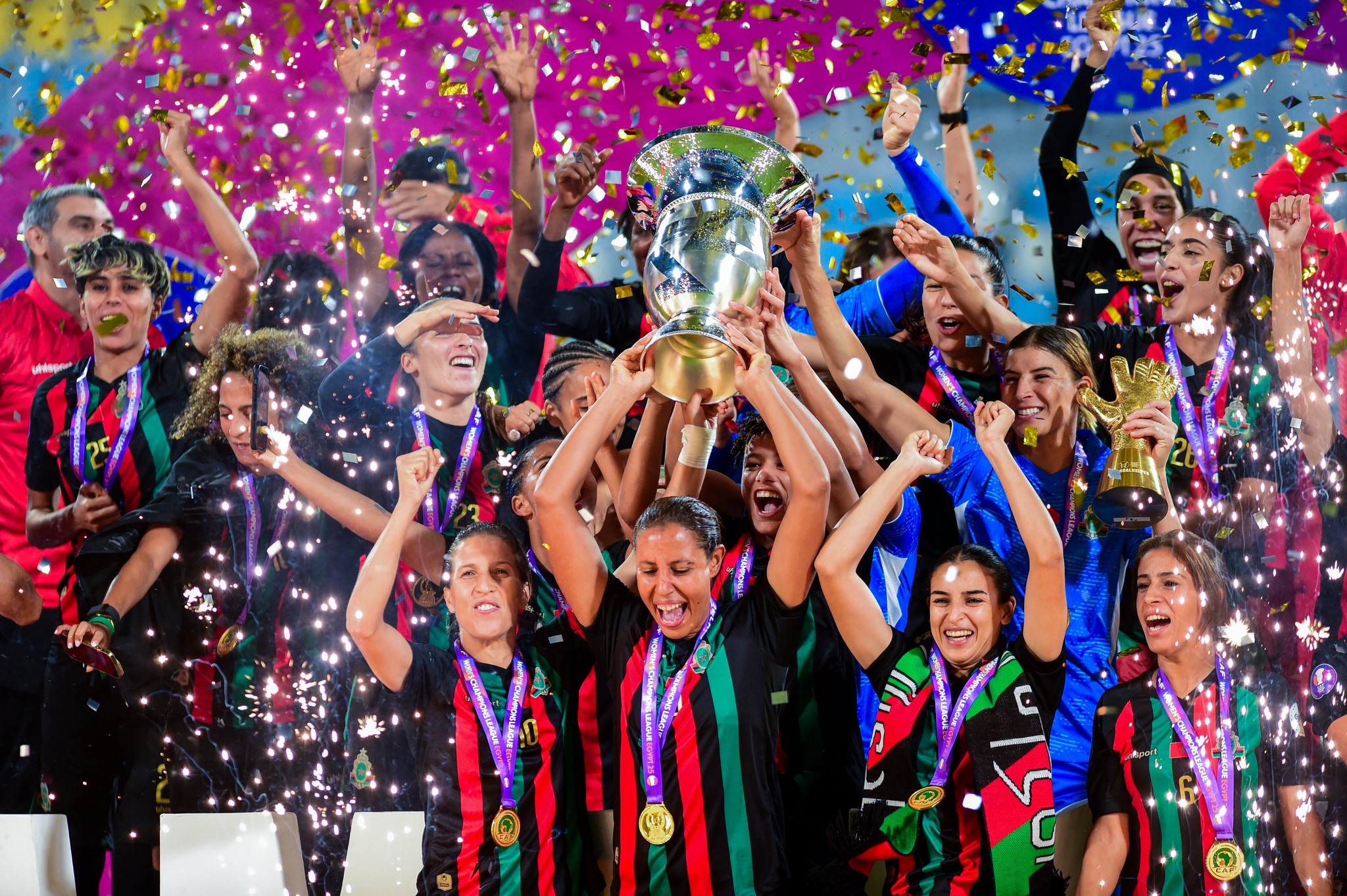  تهنئة ملكية للاعبات الجيش الملكي بعد التتويج باللقب الإفريقي 