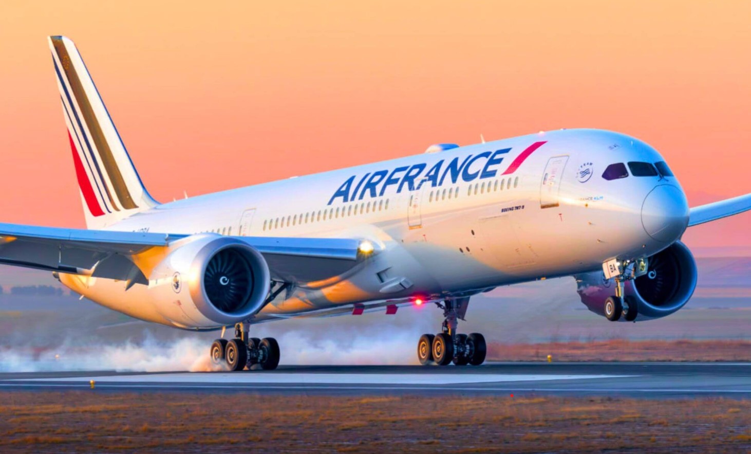 طائرة فرنسية تغير مسار رحلتها بين مراكش وباريس وتهبطُ اضطراريا في مدريد