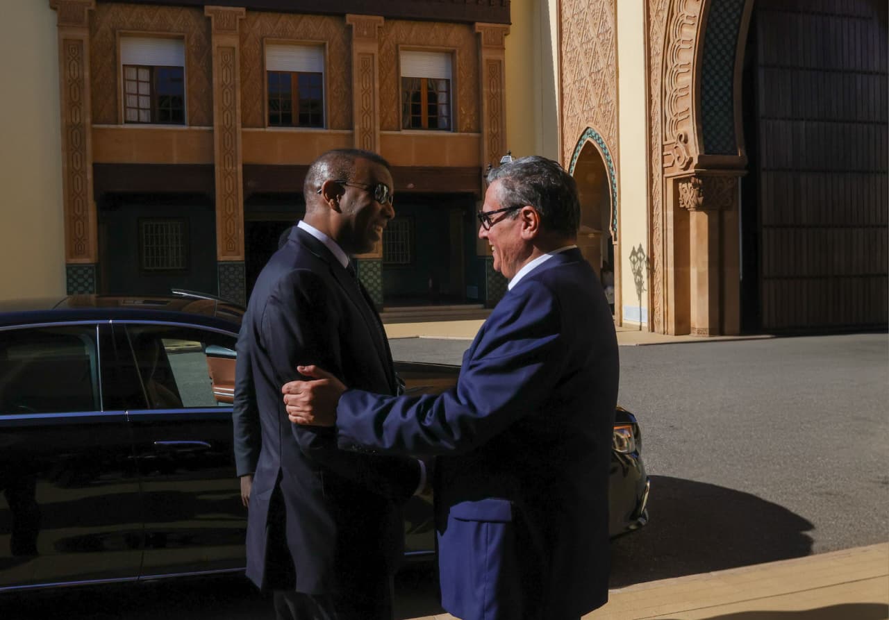 الصومال تجدد دعمها لمغربية الصحراء خلال لقاء جمع رئيس وزرائها بأخنوش في الرباط