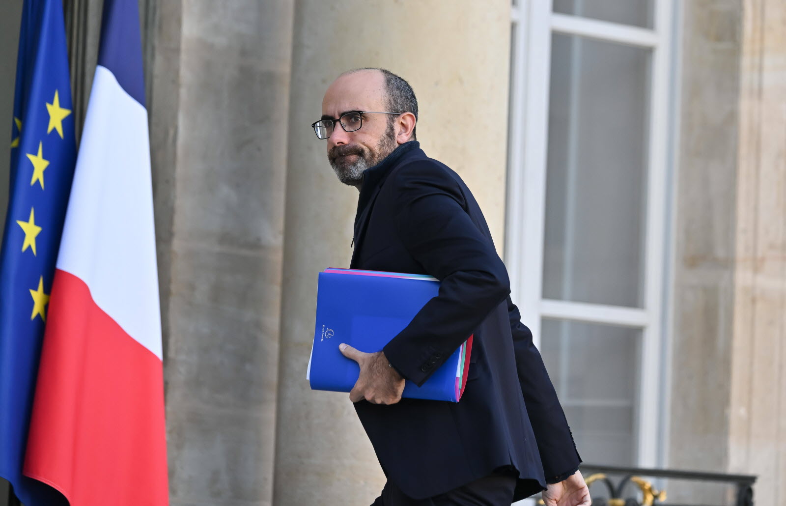 مدير الاستخبارات الفرنسية: إشارات صادرة عن الجزائر تدل على رغبتها في استئناف الحوار مع فرنسا