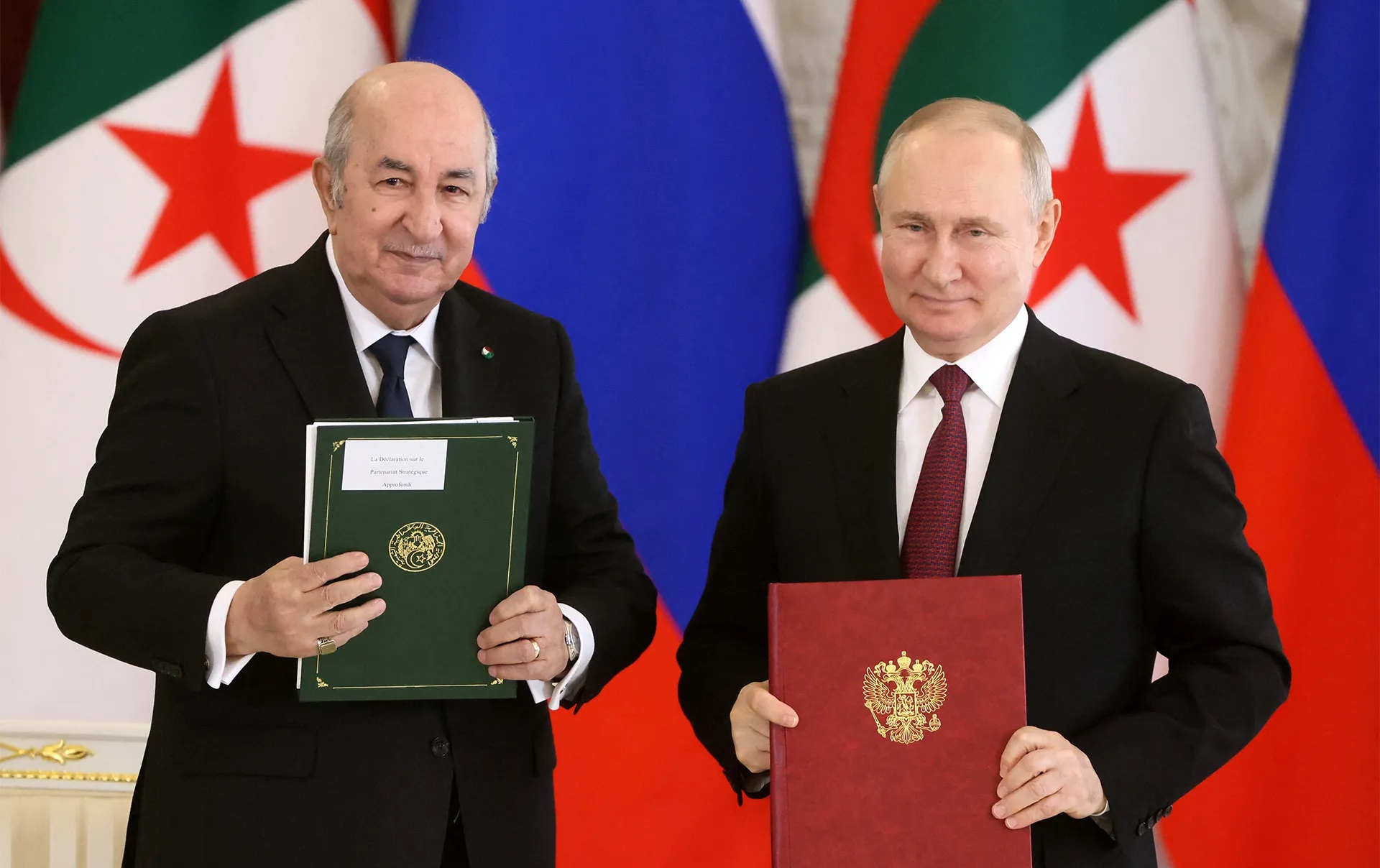  تقرير فرنسي: امتناع دول "حليفة" للجزائر عن التصويت بمجلس الأمن "انتكاسة دبلوماسية" لها.. والأمم المتحدة تترقب مقترح الحكم الذاتي المغربي المفصل 