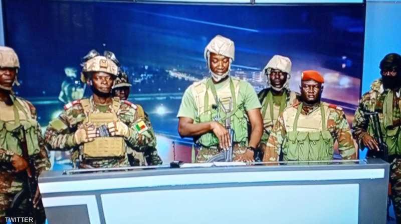 انقلاب في بنين.. عسكريون يعلنون عزل الرئيس باتريس تالون عبر التلفزيون الرسمي والاستيلاء على السلطة