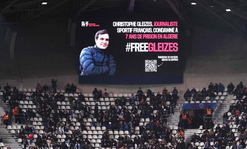  تضامن غير مسبوقة داخل الوسط الرياضي الفرنسي مع الصحافي كريستوف غليز المُعتقل في الجزائر 