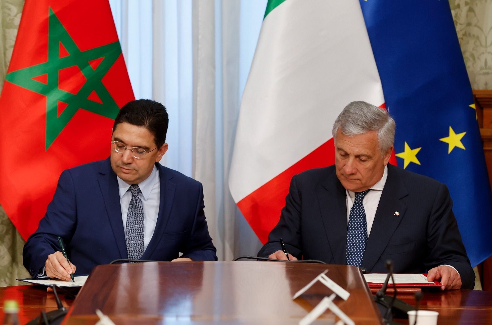 إيطاليا بين الشراكة مع المغرب والارتهان للغاز الجزائري.. هل يصمد الموقف "الرمادي" لروما في ملف الصحراء بعد القرار الأممي 2797؟