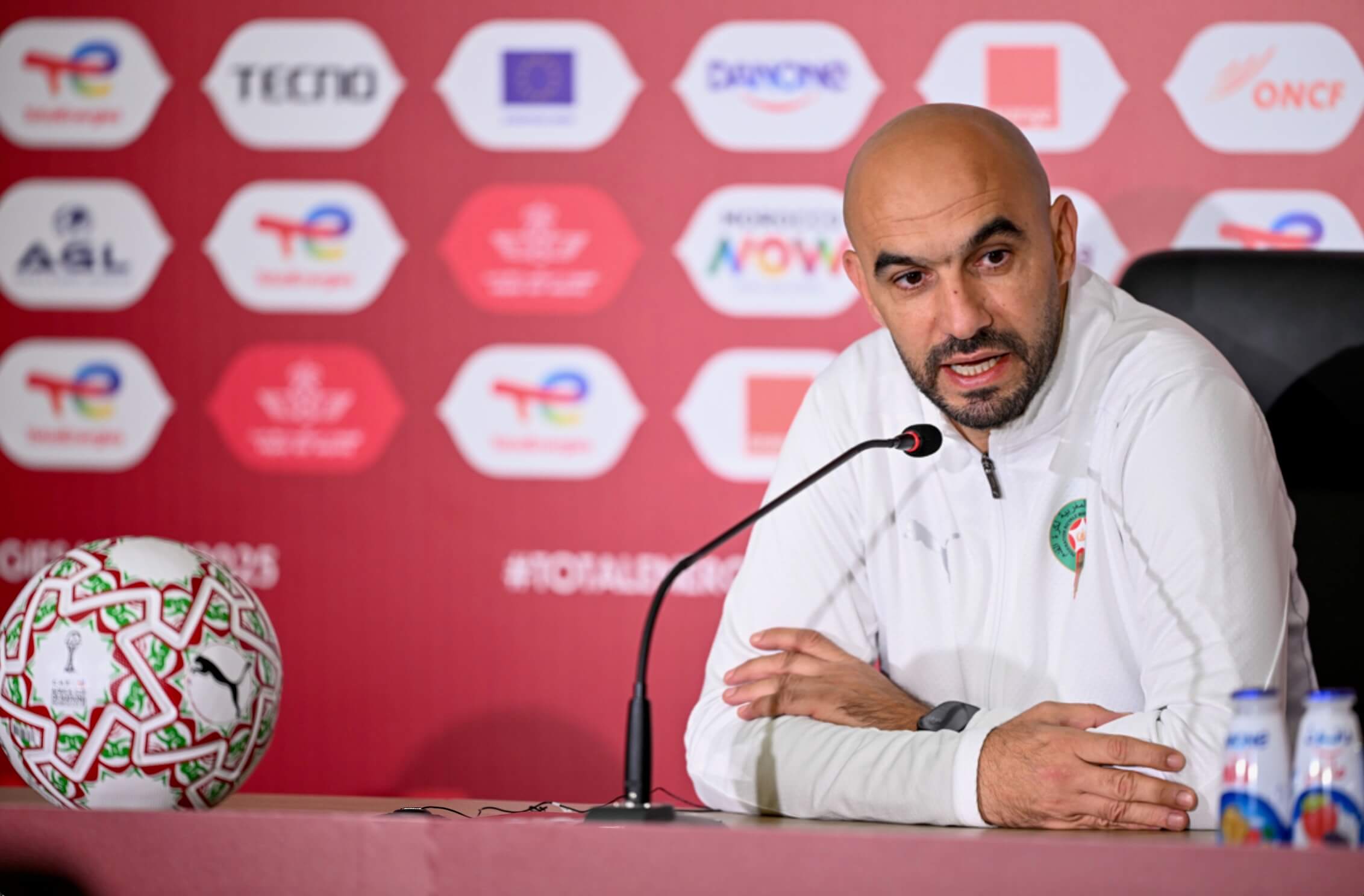 الركراكي: المباراة الثانية أمام مالي لن تكون سهلة.. أشرف حكيمي جاهز ورومان سايس سيستمر في الغياب