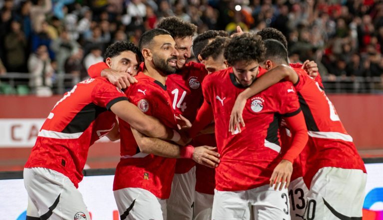  مصر تفوز على جنوب إفريقيا وتنفرد بصدارة المجموعة الثانية في كأس أمم إفريقيا 
