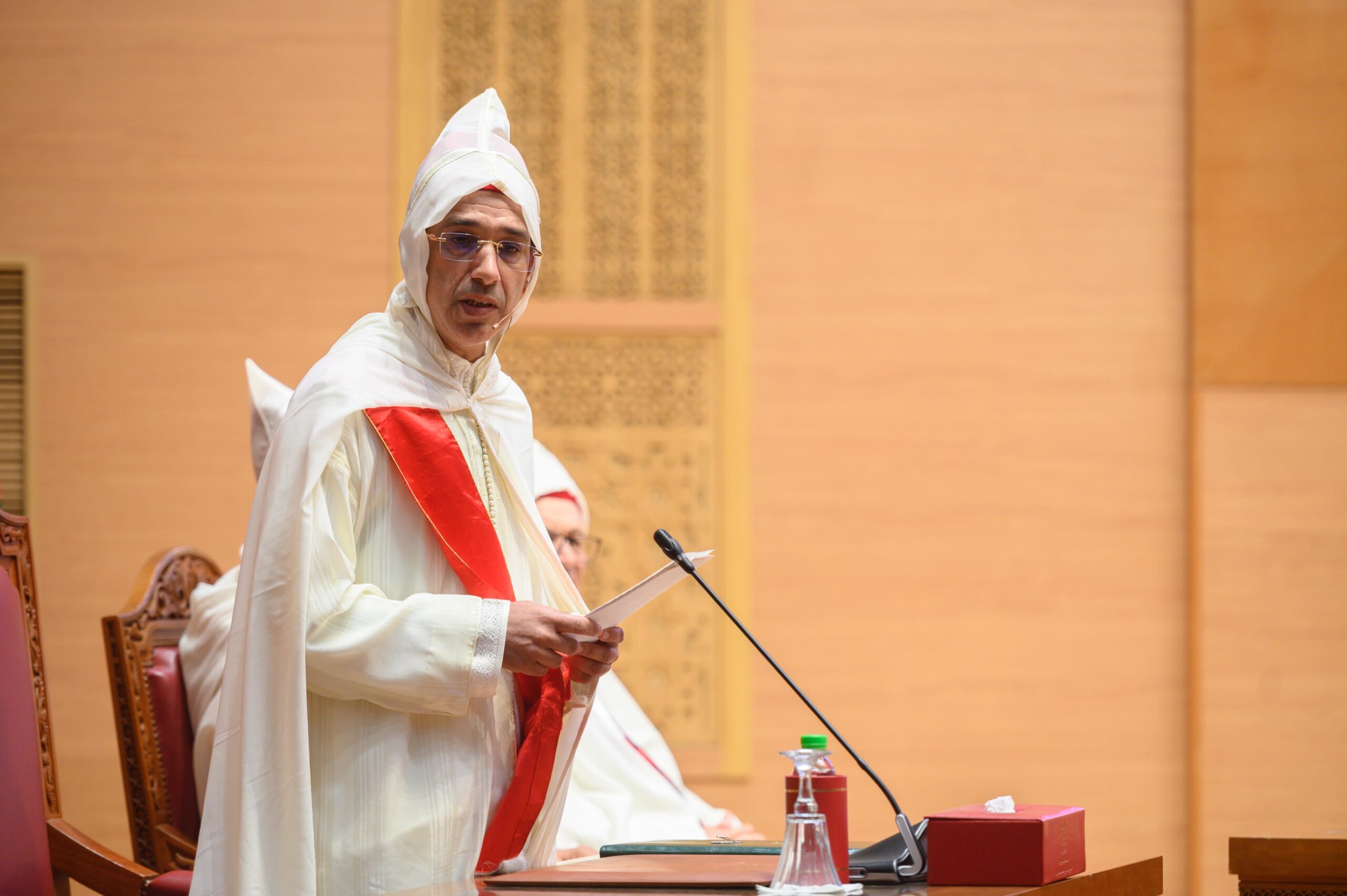  رئاسة النيابة العامة تشدد الرقابة على الفحص الطبي خلال الحراسة النظرية وتربط صحة الاعترافات باحترام السلامة الجسدية للموقوفين 