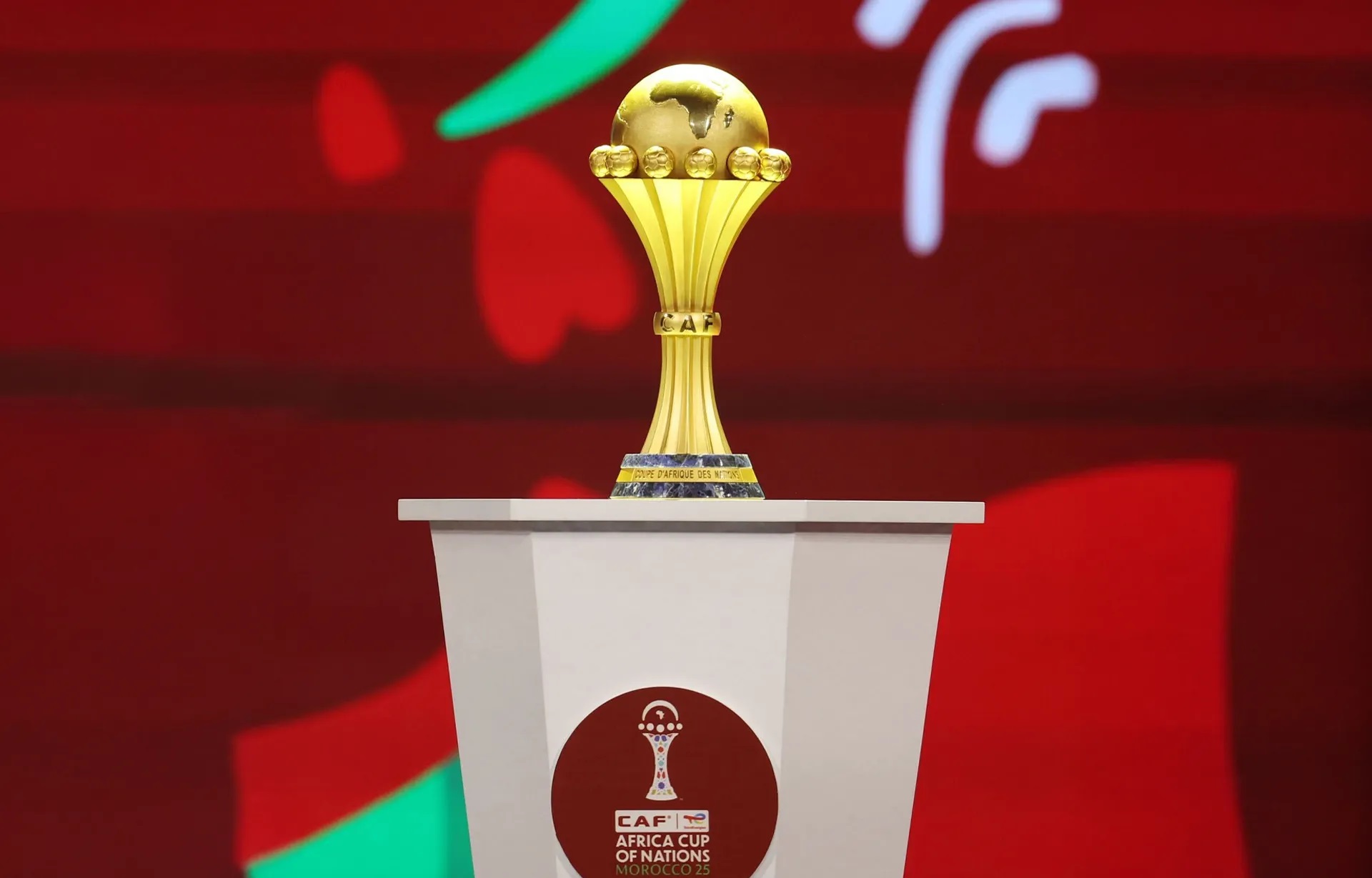  مقارنة الأرقام الرسمية تكشف الحقيقة.. هل حقا تبدو "الكان" بطولة "فقيرة" أمام جوائز كأس العرب أم أن الأمر مجرد "البروباغندا"؟ 