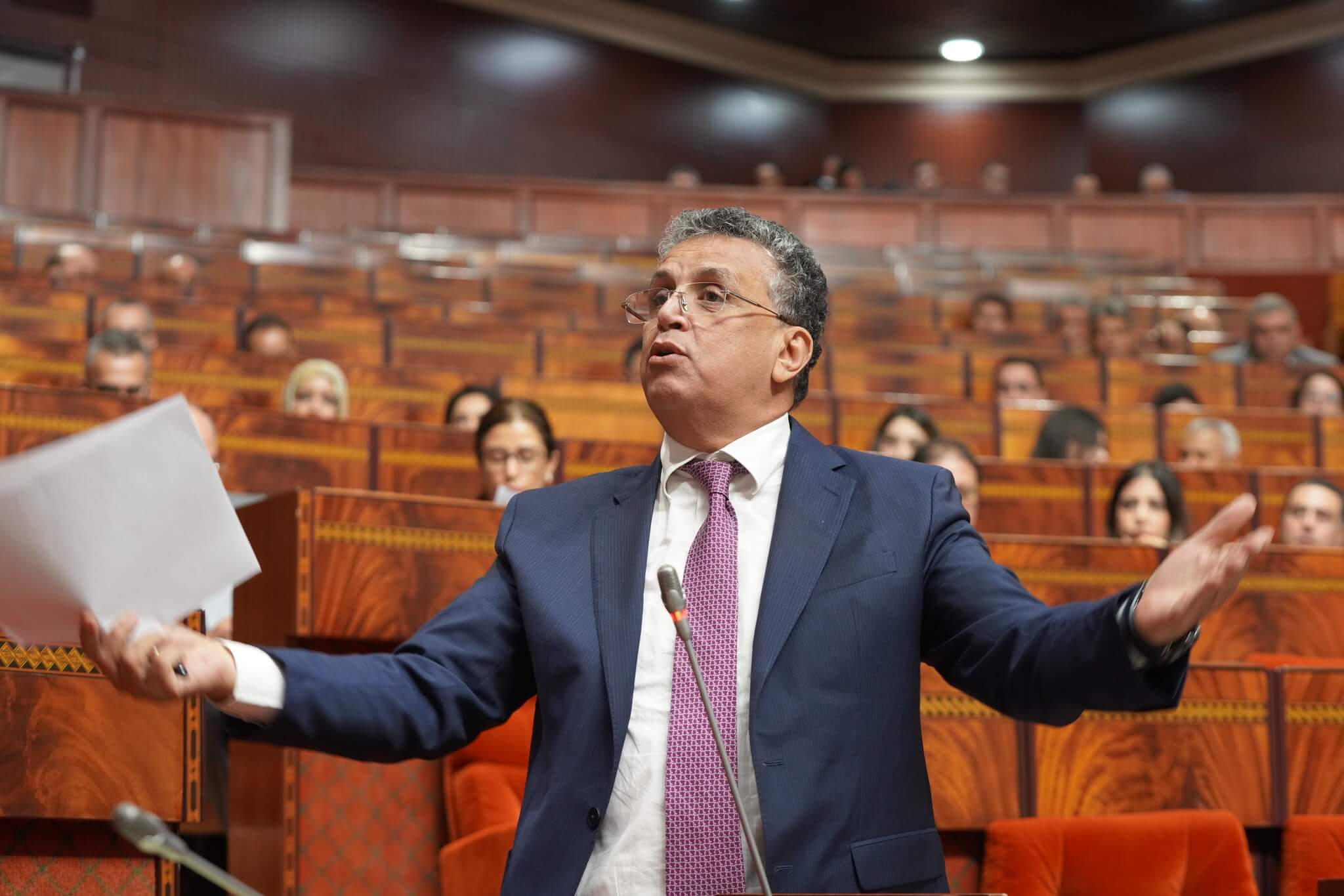  يساريون يتبرؤون من "الثورية" و"الماركسية" وينعتون بها "الإسلاميين".. الانتخابات تقلب المفاهيم مبكرا تحت قبة البرلمان 