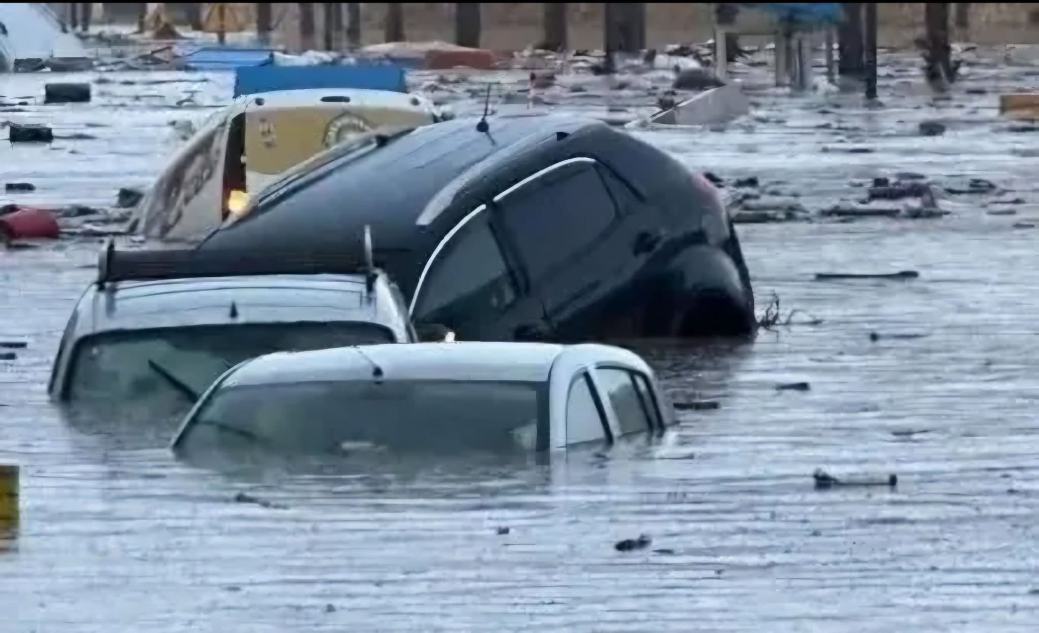 وزارة التربية الوطنية تُعلِّق الدراسة في آسفي لثلاثة أيام بسبب الفيضانات